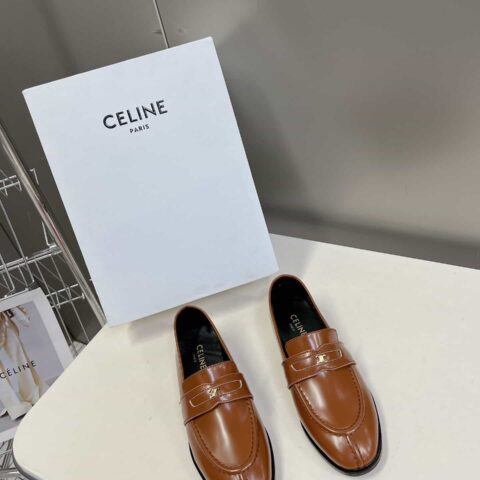 CELINEl  赛琳乐福鞋凯撒门扣系列休闲小皮鞋