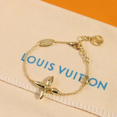 Louis Vuitton 路易威登IV 花卉项链 手链