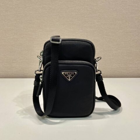 PRADA普拉达Re-Nylon再生尼龙新款手机壳包2ZT024