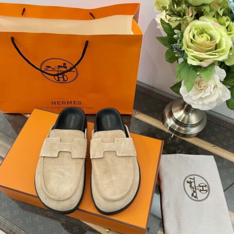 HERMES/爱马仕   𝟐𝟎𝟐𝟑穆勒半拖勃肯鞋