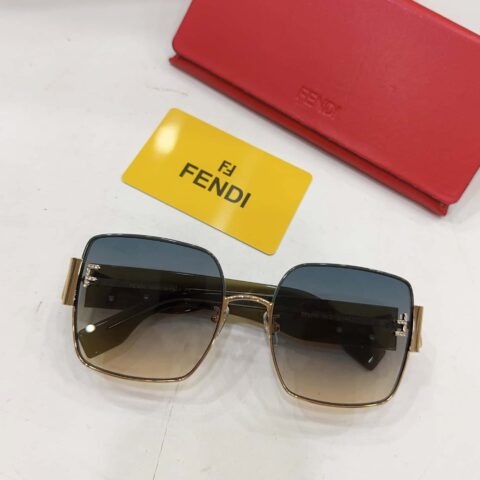 FENDI芬迪方框男女通用太阳眼镜