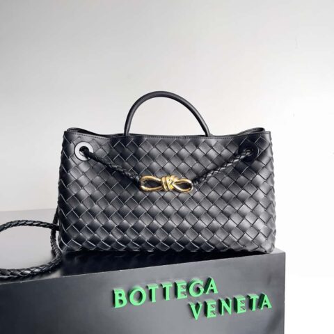 Bottega Veneta 新品横款Andiamo手袋 款号：754990