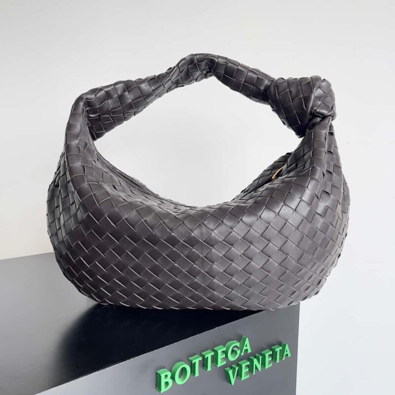 Bottega Veneta  Jodie Bag 款号#600261 大号巧克力棕色