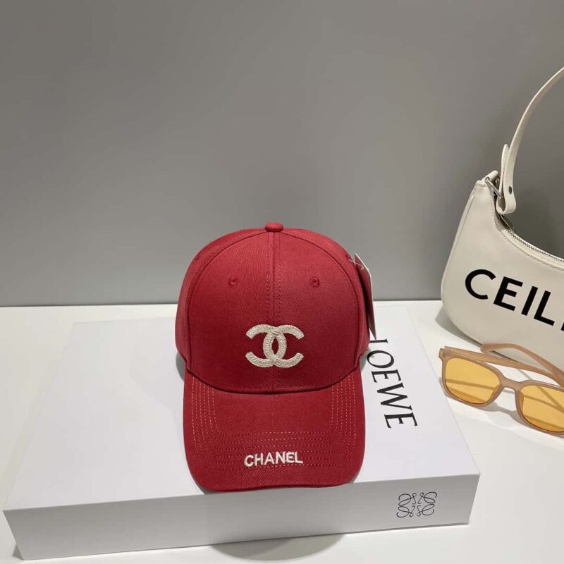 CHANEL香奈儿新款简约刺绣logo棒球帽