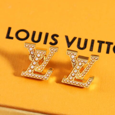 Louis Vuitton 路易威登LV ICONIC PEARLS 珍珠字母耳钉耳环