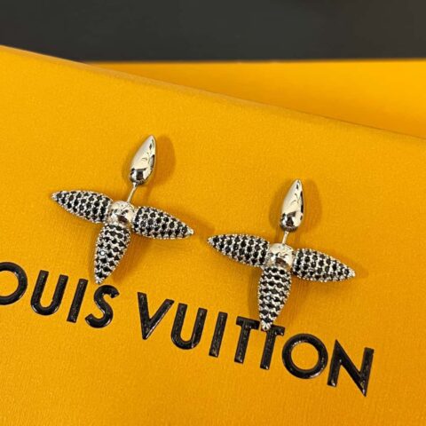 Louis Vuitton 路易威登LV Macro 花卉 耳钉耳环