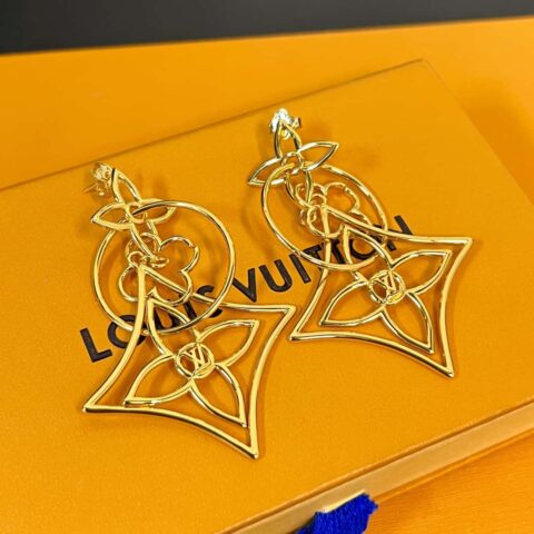 Louis Vuitton 路易威登LV TWIGGY 花卉耳环耳钉
