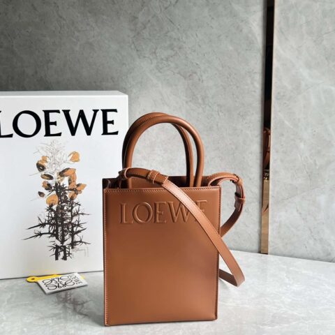 LOEWE 最新秀款 A5 tote琴谱小托特包 0691棕色