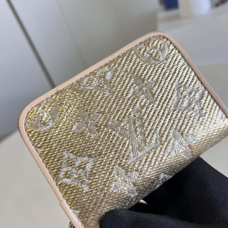 LV M82483 Zippy Coin Purse