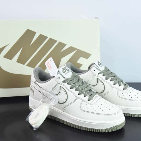 Nike Air Force 1 Low 斯图西联名 反光空军一号低帮休闲板鞋 货号：UN1635-777