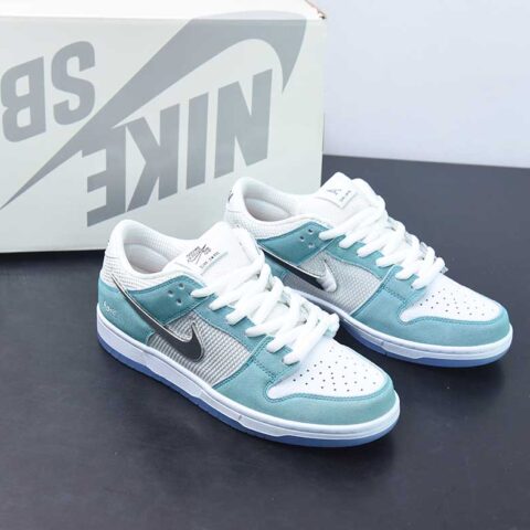 nk SB Dunk Low 白青液态勾男士低帮运动鞋 货号：FD2562 400