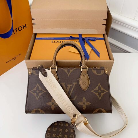 LV M46653 OnTheGo East West