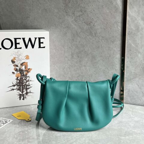 LOEWE 最新系列Paseo新成员Paseo Satchel 0686绿色