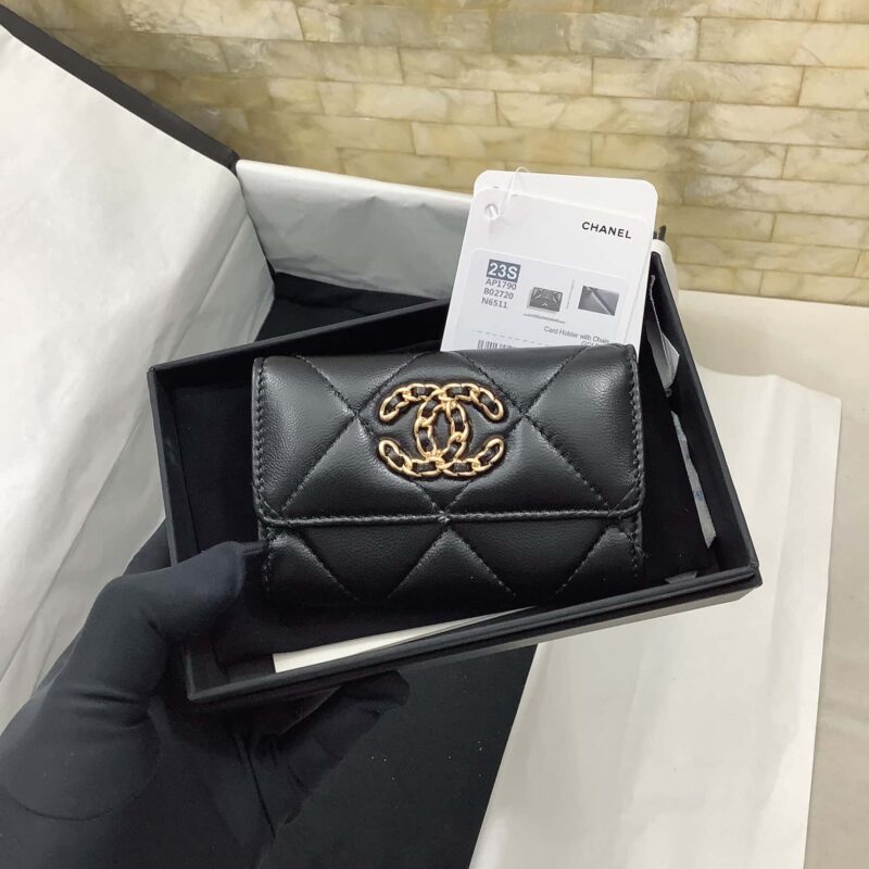 CHANEL 经典菱格纹19羊皮金扣大cc logo 按扣卡包卡套 AP1790