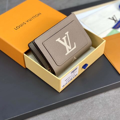 LV M82370 Cléa Wallet