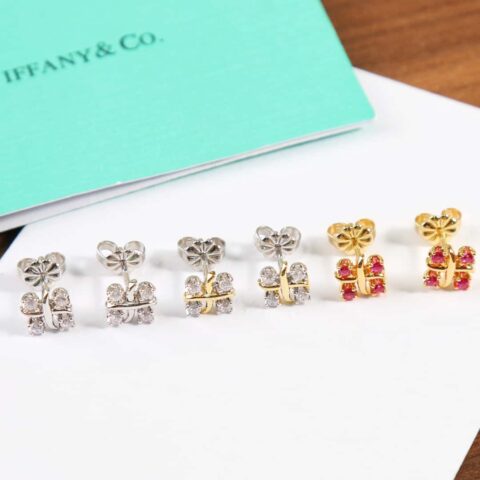 新款☑️TIFFANY&Co.蒂芙尼分色交叉耳钉耳环