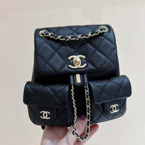 CHANEL 23P 春夏预告系列 荔枝皮duma双背包 AS3787黑色