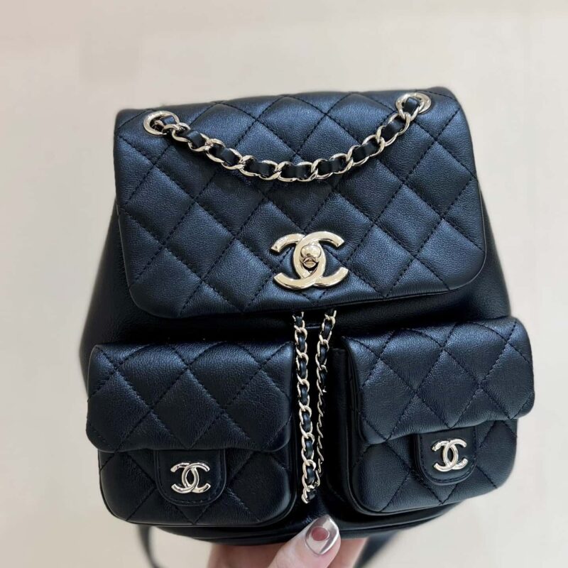 CHANEL 23P 春夏预告系列 平纹duma双背包 AS3860黑色