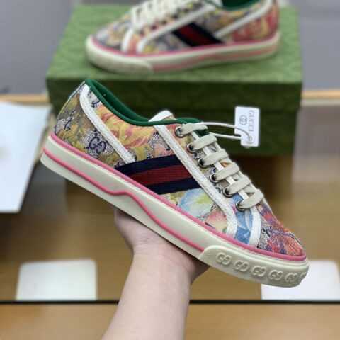 GUCCI 双G花卉帆布 1977男女款帆布鞋