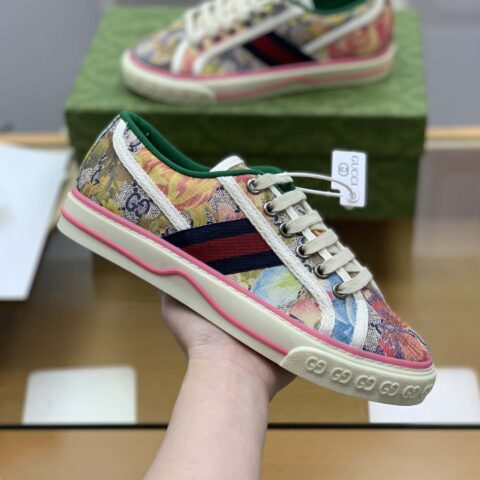 GUCCI 双G花卉帆布 1977男女款帆布鞋