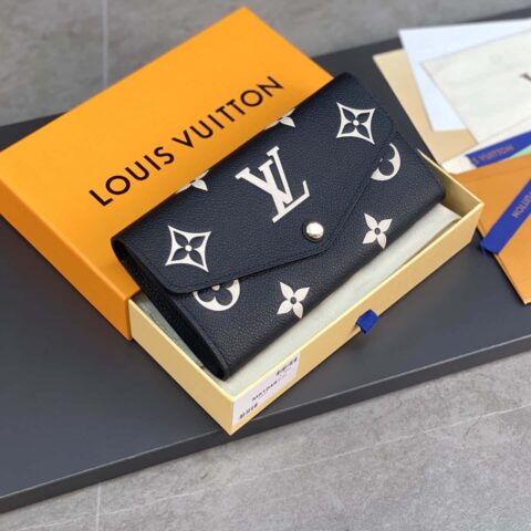 LV M80496 Sarah Wallet