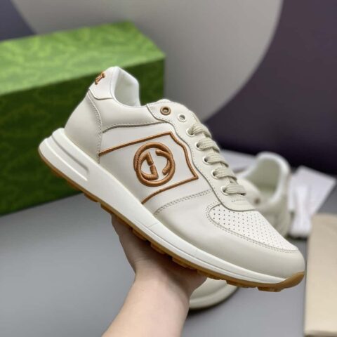 GUCCI 米色牛皮 刺绣logo 男士运动休闲鞋