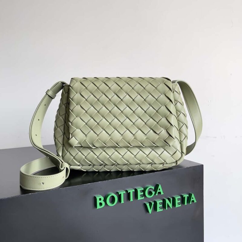 #B家 2023早秋新品COBBLE Cobble Bag 孙燕姿同款 款号：755659