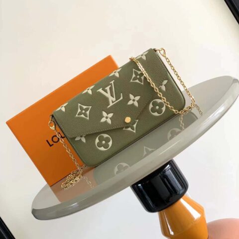 M61276 M64064 M64065 M82480 当季新款 POCHETTE FÉLICIE 链条包