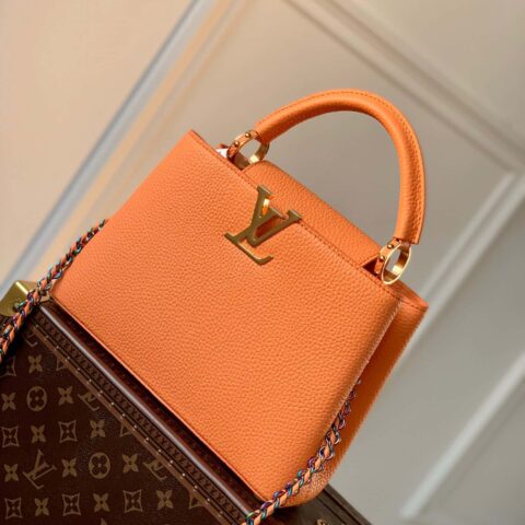 M22055珊瑚橘 小号 本款 Capucines Mini 手袋