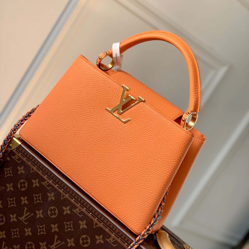 M22055珊瑚橘  Capucines 中号手袋