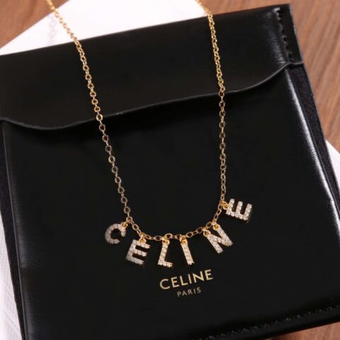 ❗️新品❗️ ☀️新款☑️ Celine瑟琳流苏满钻字母项链 ☀️