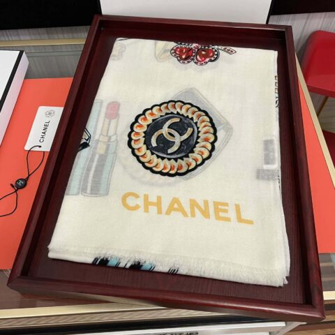 CHANEL香奈儿双c面戒指绒长巾