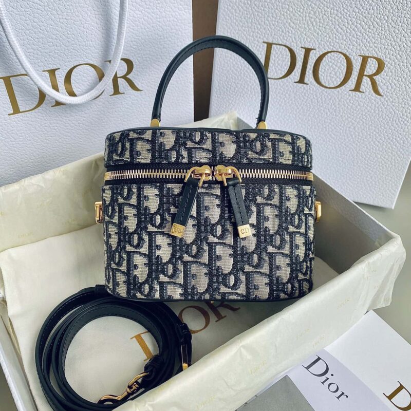 DIOR 小号 CD SIGNATURE VANITY 手袋 S2203UTZQ_M928