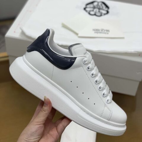 亚历山大麦昆AlexanderMcQueen 果冻灰色尾 男女同款运动鞋