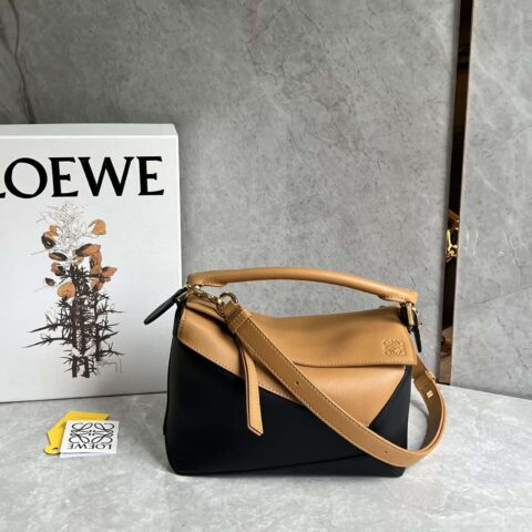 LOEWE Puzzle 24CM bag 牛皮小号几何包 0681