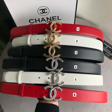 CHANEL 双C钻饰扣搭配头层牛皮腰带 3.0cm