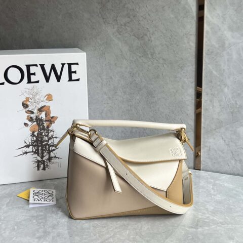 LOEWE Puzzle 24CM bag 牛皮小号几何包 0681奶茶拼色