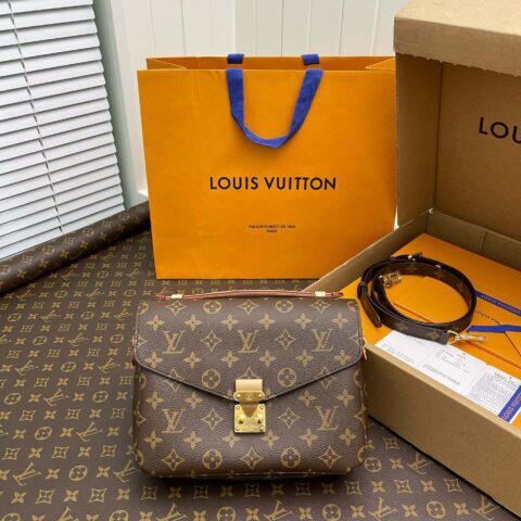 LV M44875 POCHETTE MÉTIS 手袋