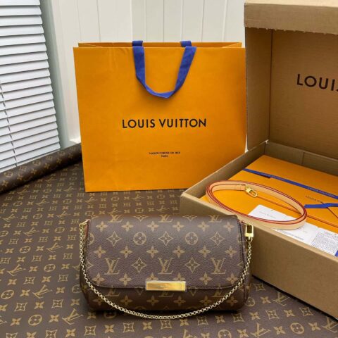 LV 经典款Favorite老花斜挎包 M40718