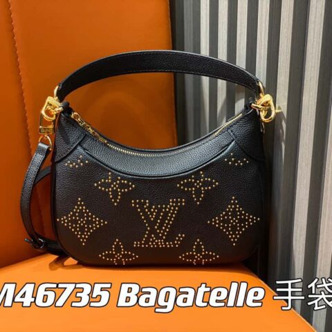 【原单精品】M46735黑色 全皮柳钉牛角包系列 本款 Bagatelle 手袋m46091全皮铆钉带钉打钉月牙包豌豆包牛角包