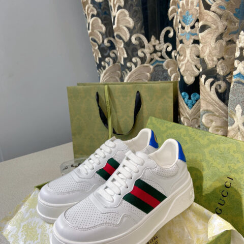 🐰🐰GUCCI 古驰厚底小白鞋