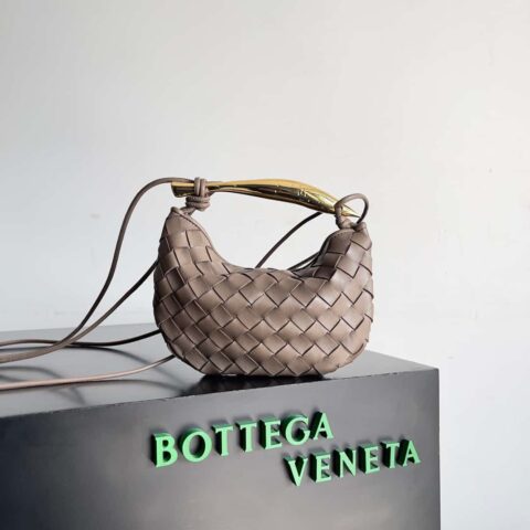 BottegaVeneta2023新款 葆蝶家Bv 春夏新款 迷你沙丁鱼SARDINE 款号：744267 卡其色