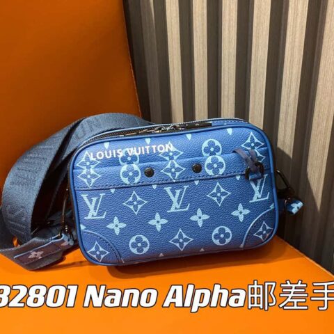 M82801 秋冬新款 NANO ALPHA 手袋