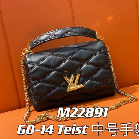 【原单精品】M22890白色 全皮菱格链条包系列 GO-14 Teist 中号手袋 M22891