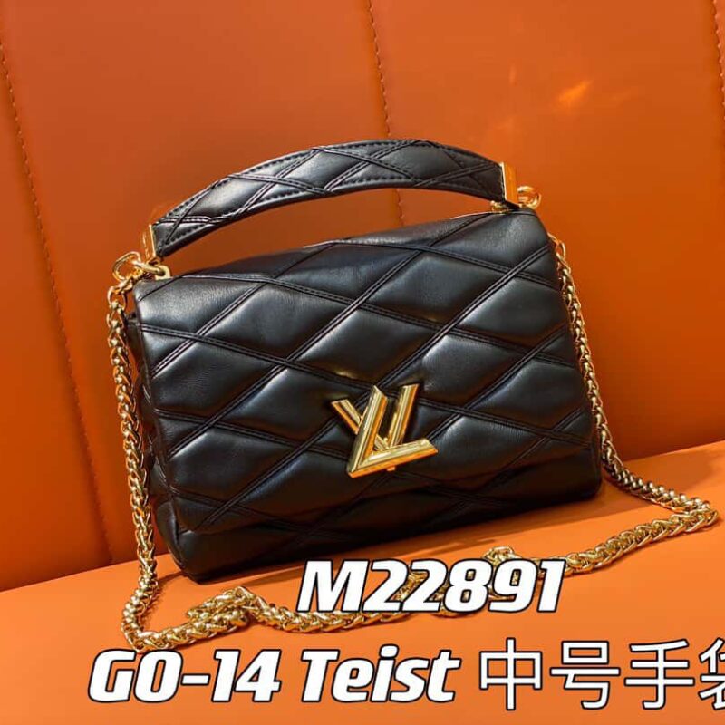 【原单精品】M22890白色 全皮菱格链条包系列 GO-14 Teist 中号手袋 M22891