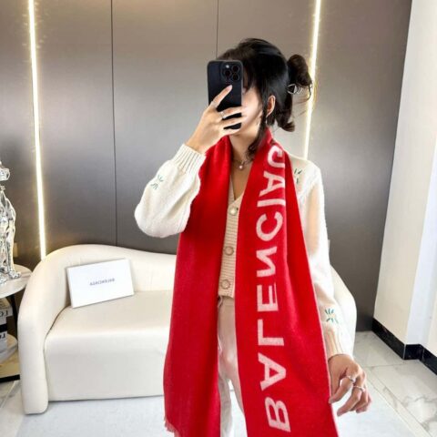 Balenciaga巴黎世家 2023新款羊绒围巾