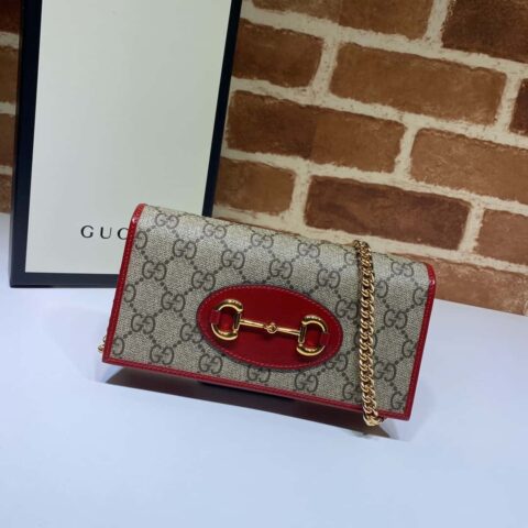 Gucci Horsebit 1955系列链条包 621892啡PVC/红色