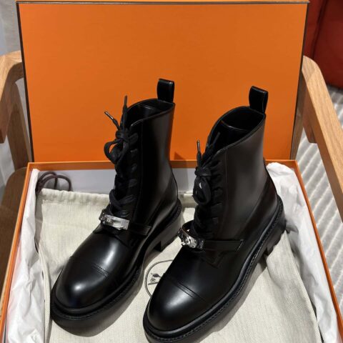 Hermès 亮面小牛皮 Funk及踝靴