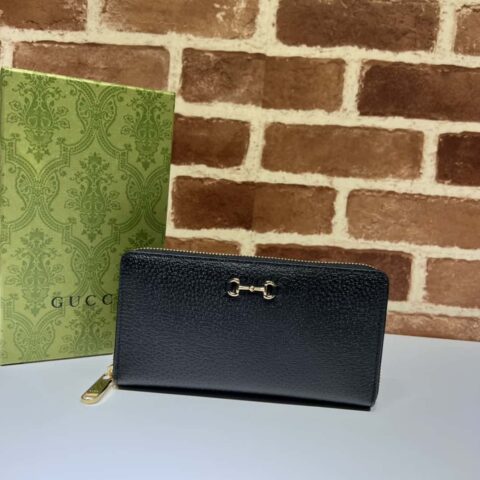 GUCCI Horsebit Round Zipper Long Wallet 700484克猪