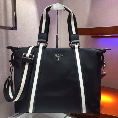 PRADA 进口降落伞布料＋进口牛皮 手提包 2096黑